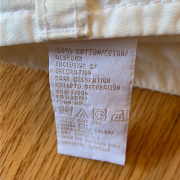 Women’s cropped white pants. - Picture 4 of 7